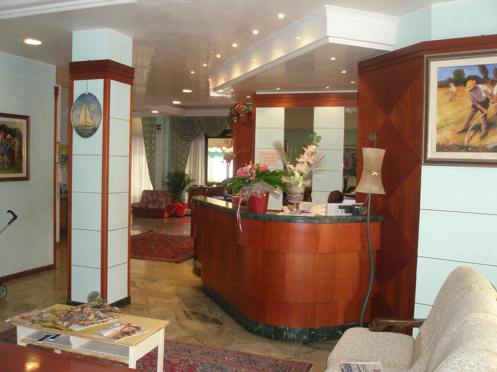 Hotel American Lido di Jesolo Eksteriør billede