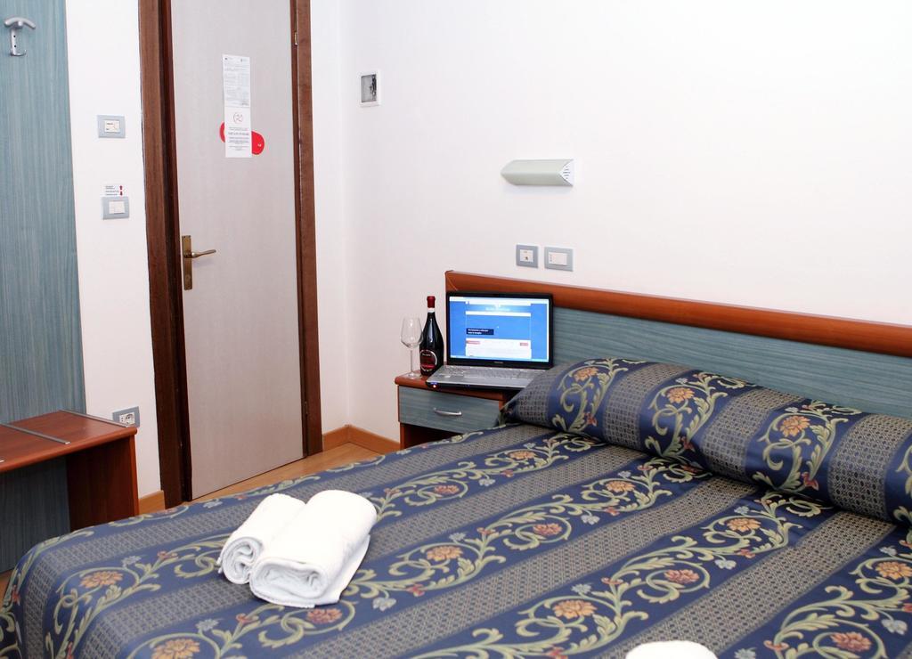Hotel American Lido di Jesolo Eksteriør billede